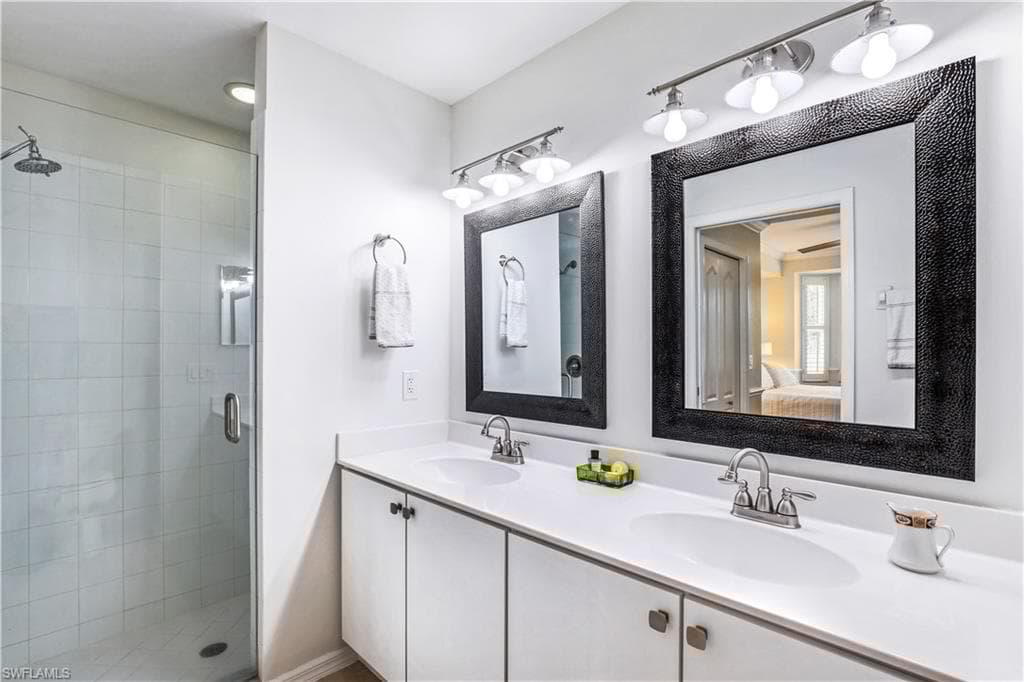2870 Cypress Trace Cir 1713, Naples, FL 34119-19