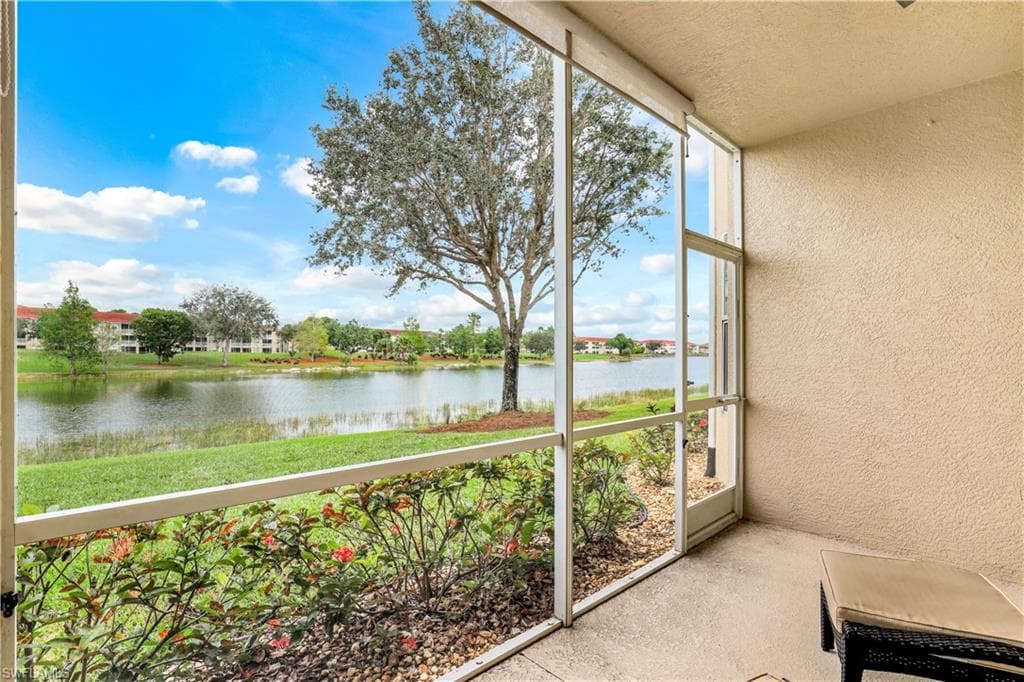 2870 Cypress Trace Cir 1713, Naples, FL 34119-26