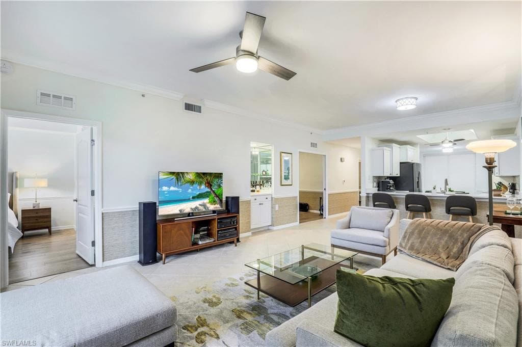 2870 Cypress Trace Cir 1713, Naples, FL 34119-4