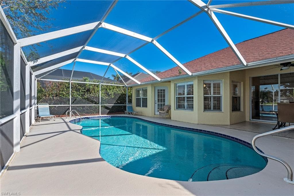 1442 Vintage Ln, Naples, FL 34104-26