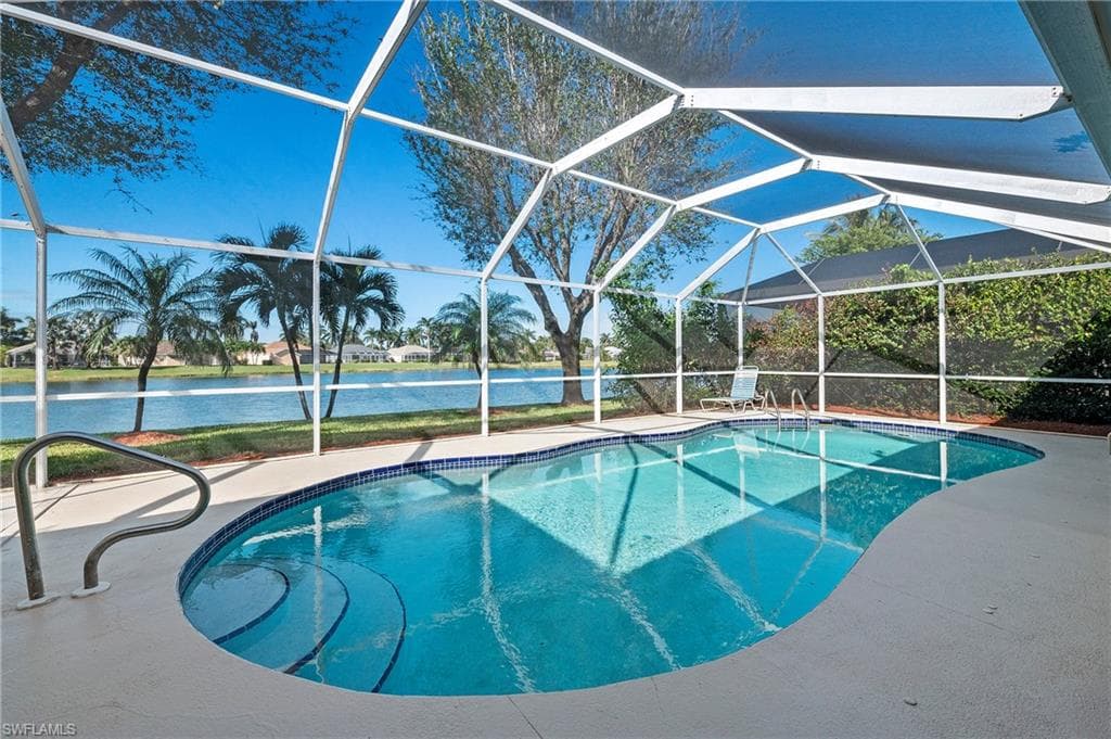1442 Vintage Ln, Naples, FL 34104-5