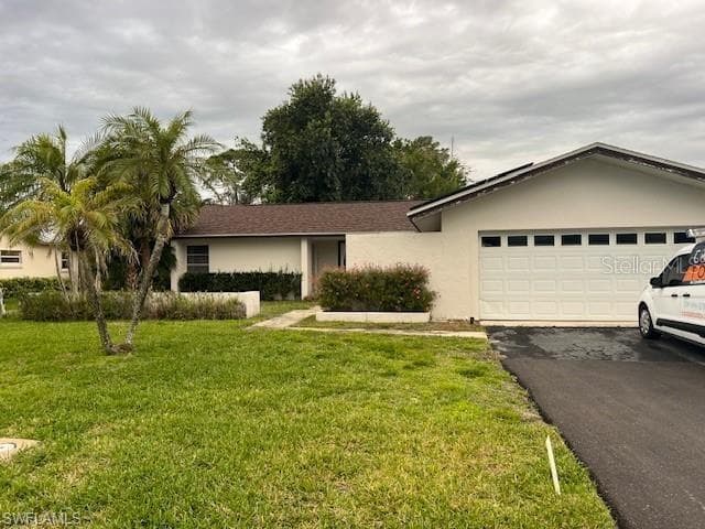 547 Eastwood Dr, Naples, FL 34110-3