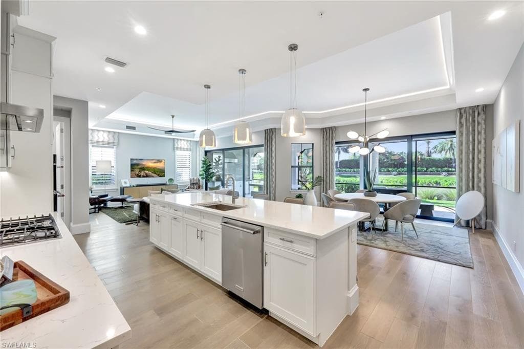 16340 Corsica Way 101, Naples, FL 34110-9