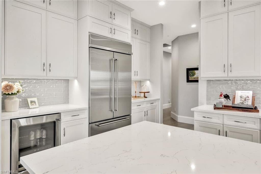 16340 Corsica Way 101, Naples, FL 34110-11