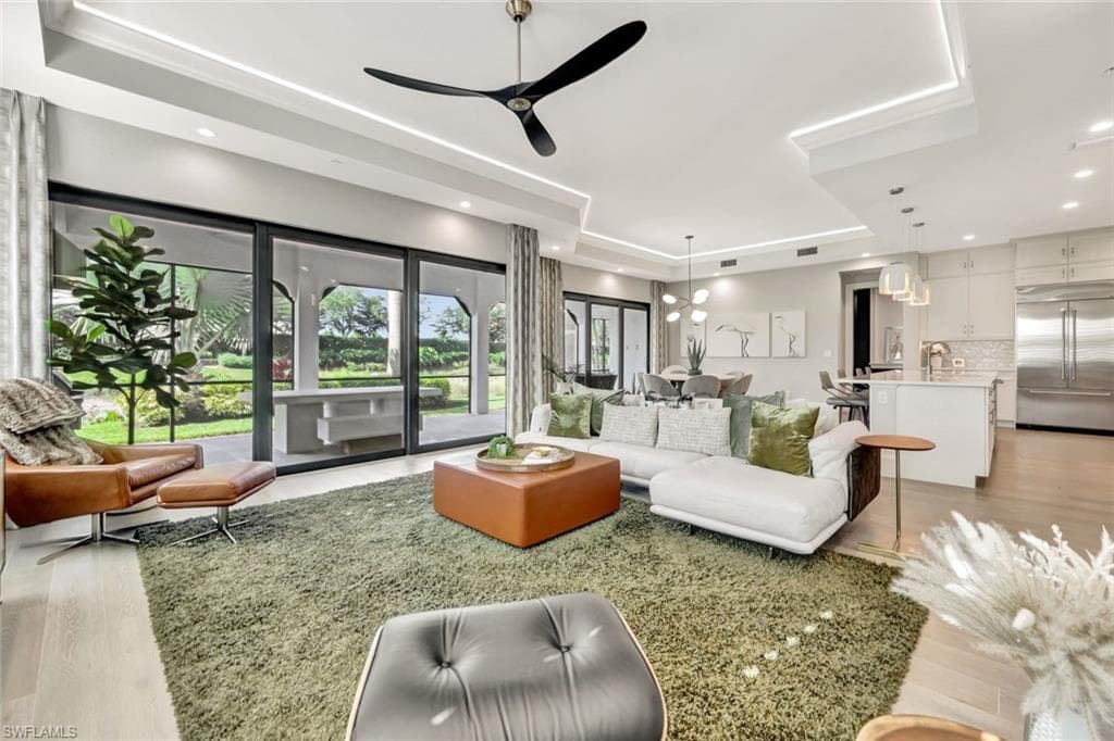16340 Corsica Way 101, Naples, FL 34110-3