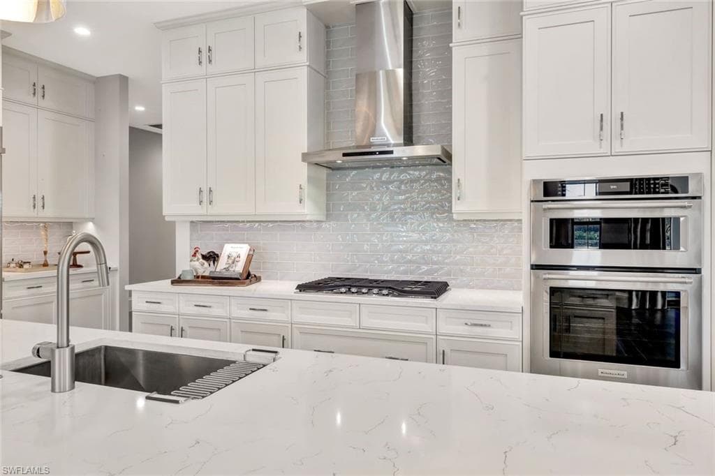 16340 Corsica Way 101, Naples, FL 34110-8