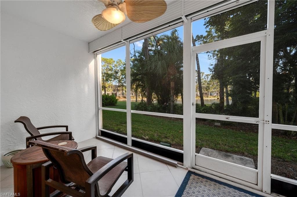 1240 Sarah Jean Cir M102, Naples, FL 34110-16