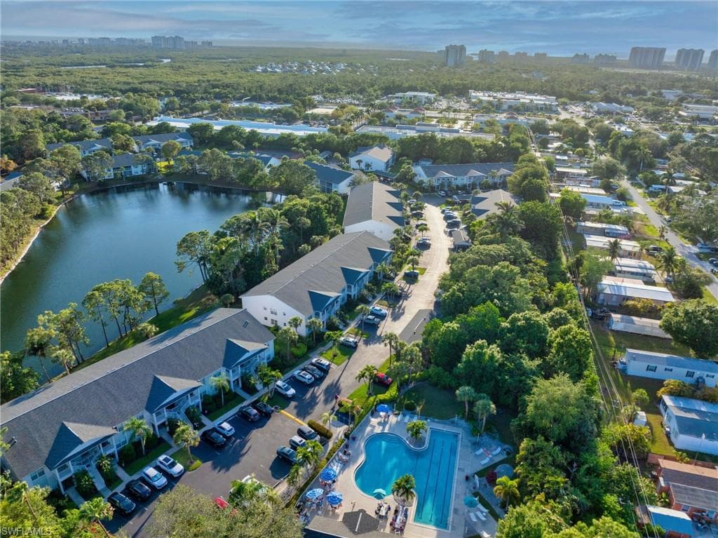 1240 Sarah Jean Cir M102, Naples, FL 34110-19