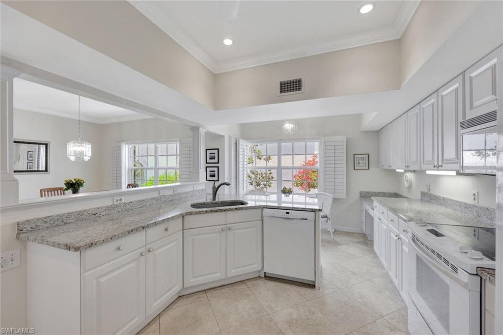 5929 Chanteclair Dr 8, Naples, FL 34108-14