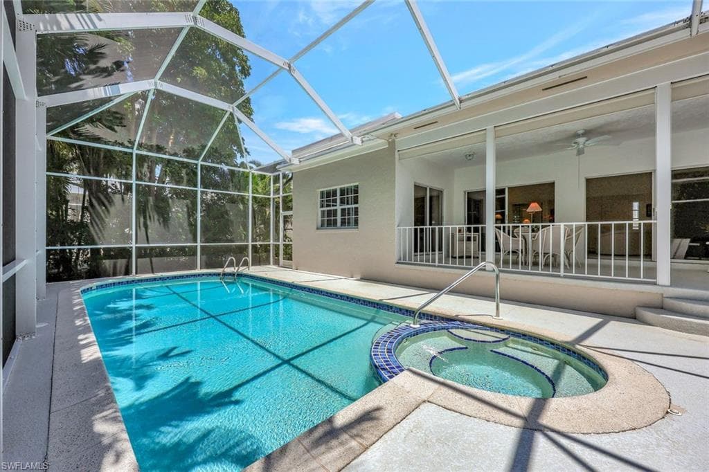 5929 Chanteclair Dr 8, Naples, FL 34108-24