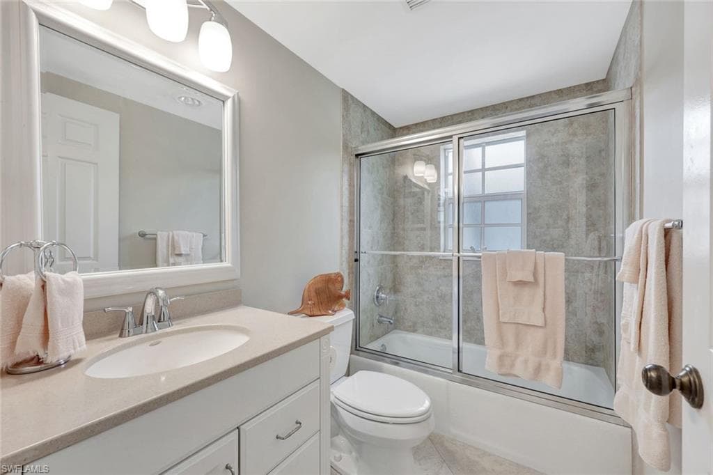 5929 Chanteclair Dr 8, Naples, FL 34108-8