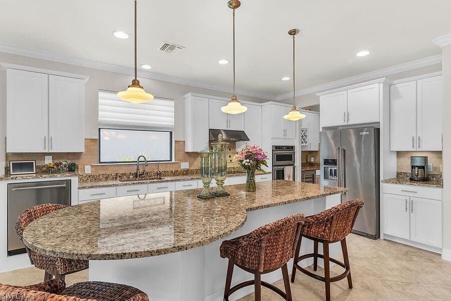 6230 Victory Dr, Ave Maria, FL 34142-4