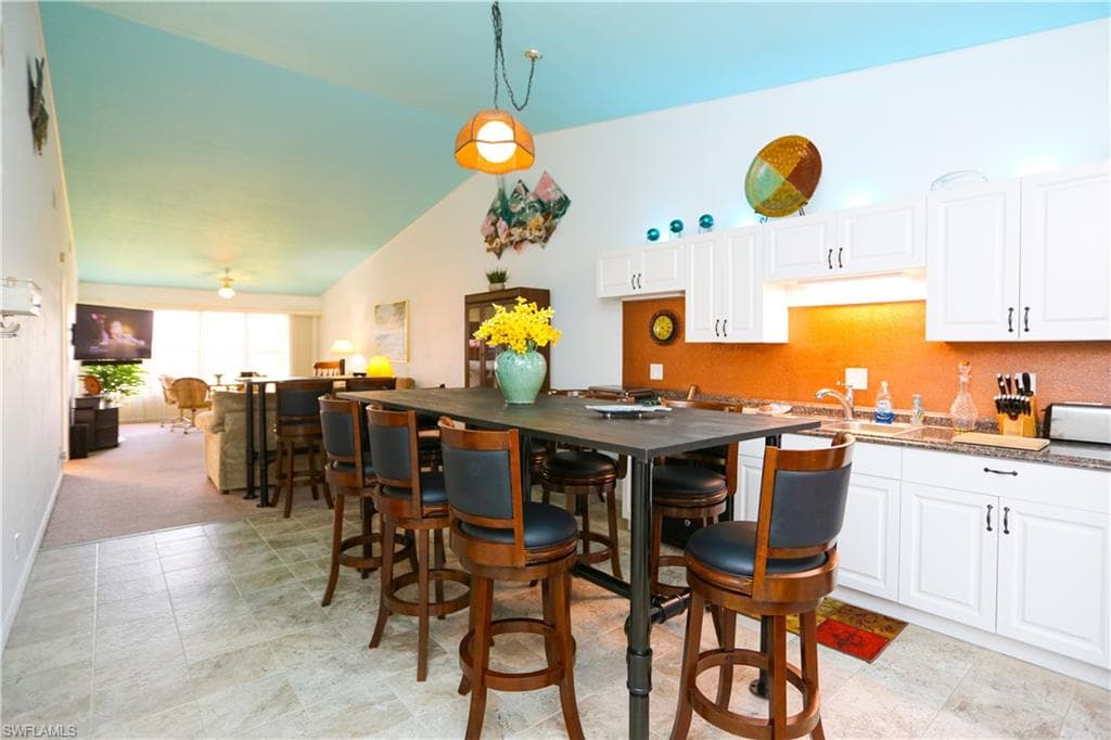 4030 Northlight Dr, Naples, FL 34112-4