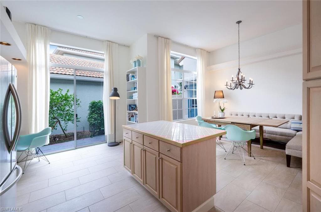 134 San Rafael Ln, Naples, FL 34119-14