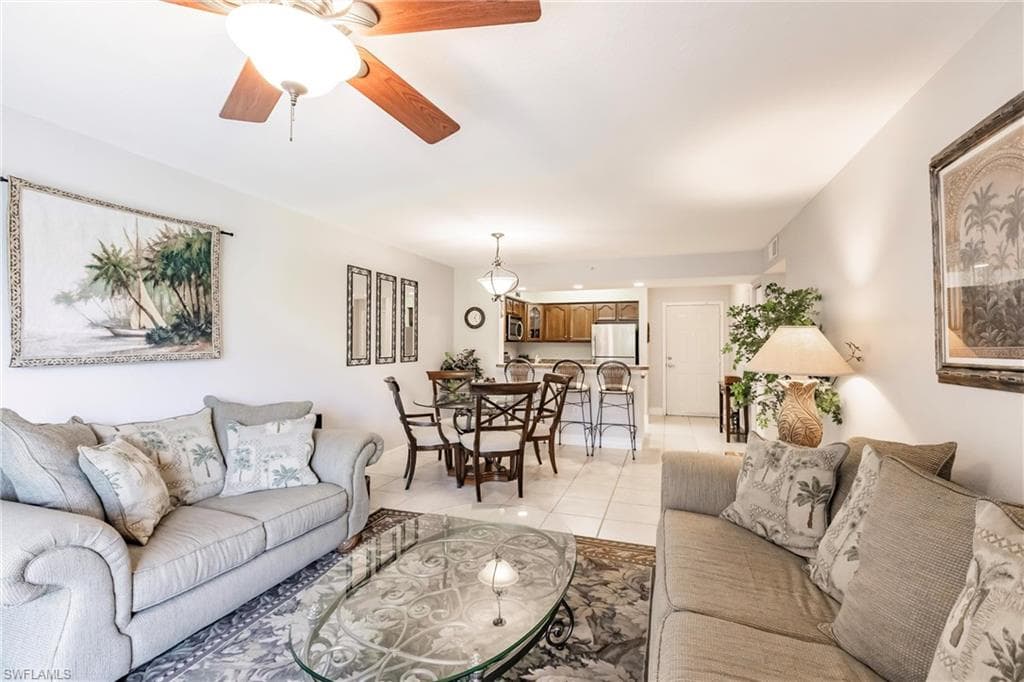 8244 Key Royal Cir 614, Naples, FL 34119-9