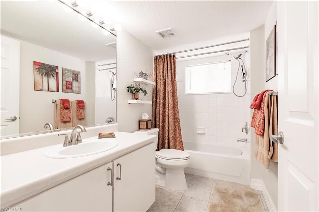 8244 Key Royal Cir 614, Naples, FL 34119-12