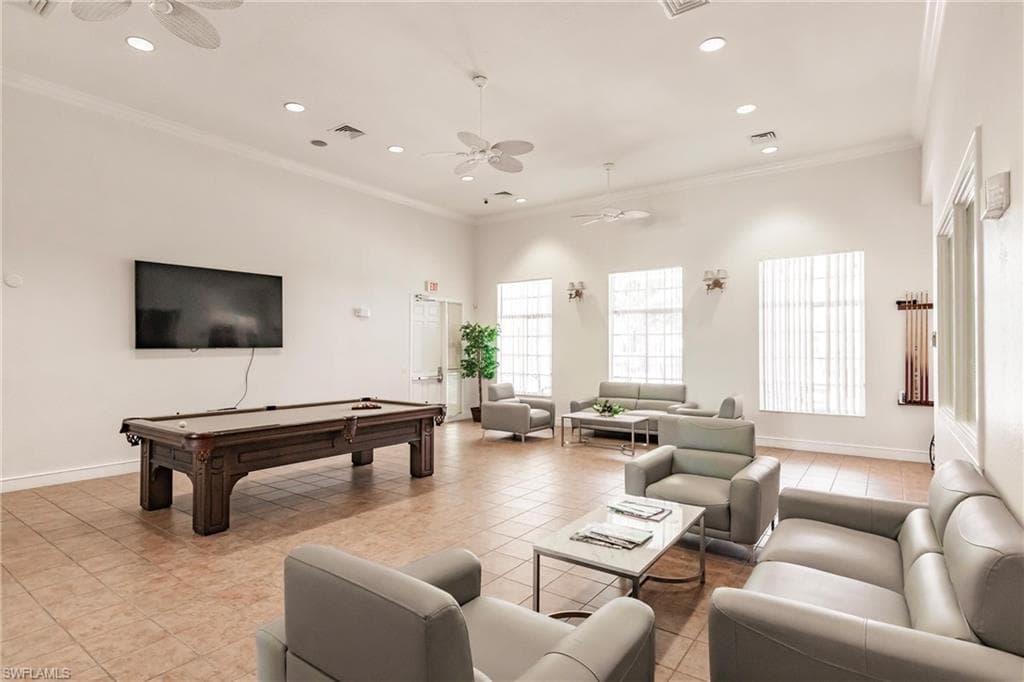8244 Key Royal Cir 614, Naples, FL 34119-21