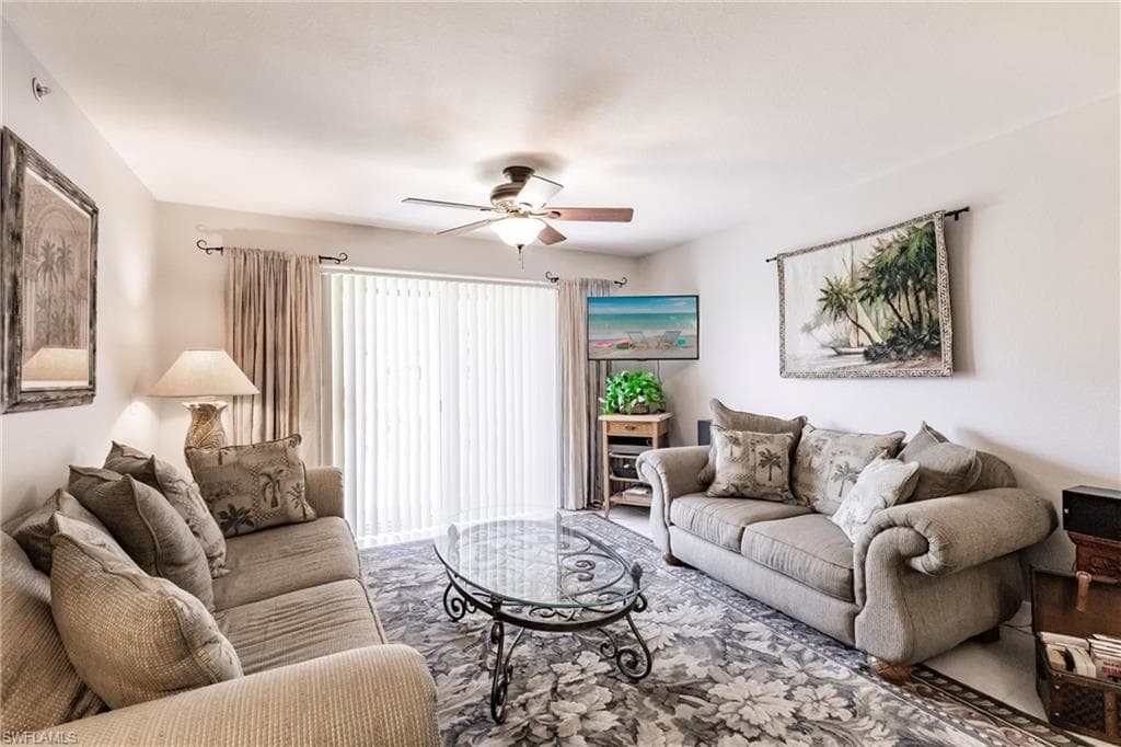 8244 Key Royal Cir 614, Naples, FL 34119-8