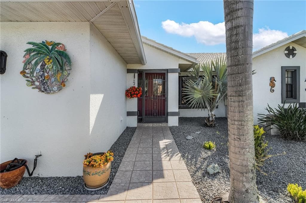 3819 Barnegat Dr, Punta Gorda, FL 33950-4