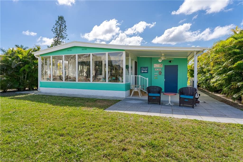 216 Rookery Rd, Naples, FL 34114-16