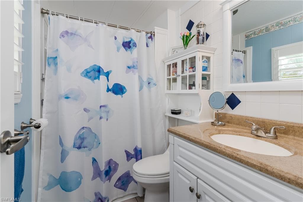 216 Rookery Rd, Naples, FL 34114-27
