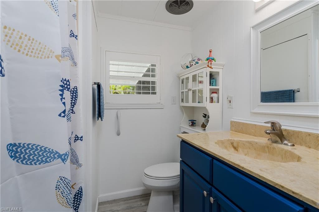 216 Rookery Rd, Naples, FL 34114-31