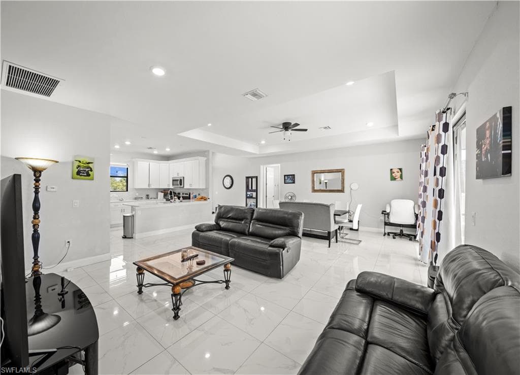 224 Chiquita Blvd N, Cape Coral, FL 33993-11