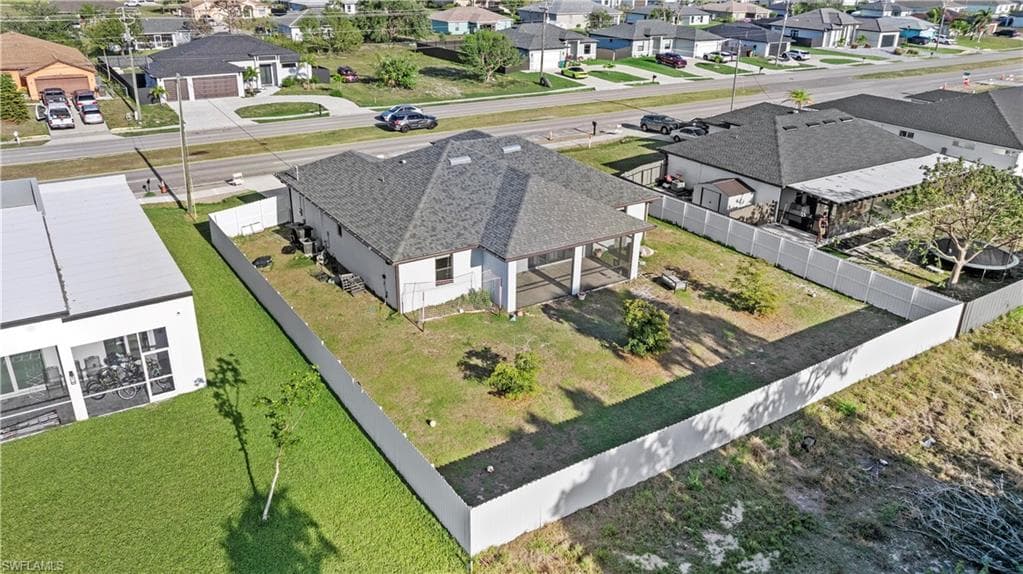 224 Chiquita Blvd N, Cape Coral, FL 33993-4