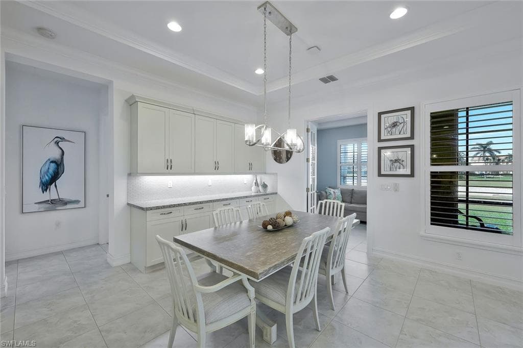2505 Breakwater Way 3102, Naples, FL 34112-11
