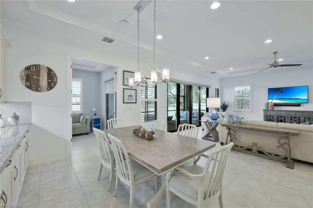 2505 Breakwater Way 3102, Naples, FL 34112-13