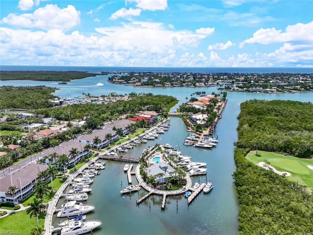 2505 Breakwater Way 3102, Naples, FL 34112-38