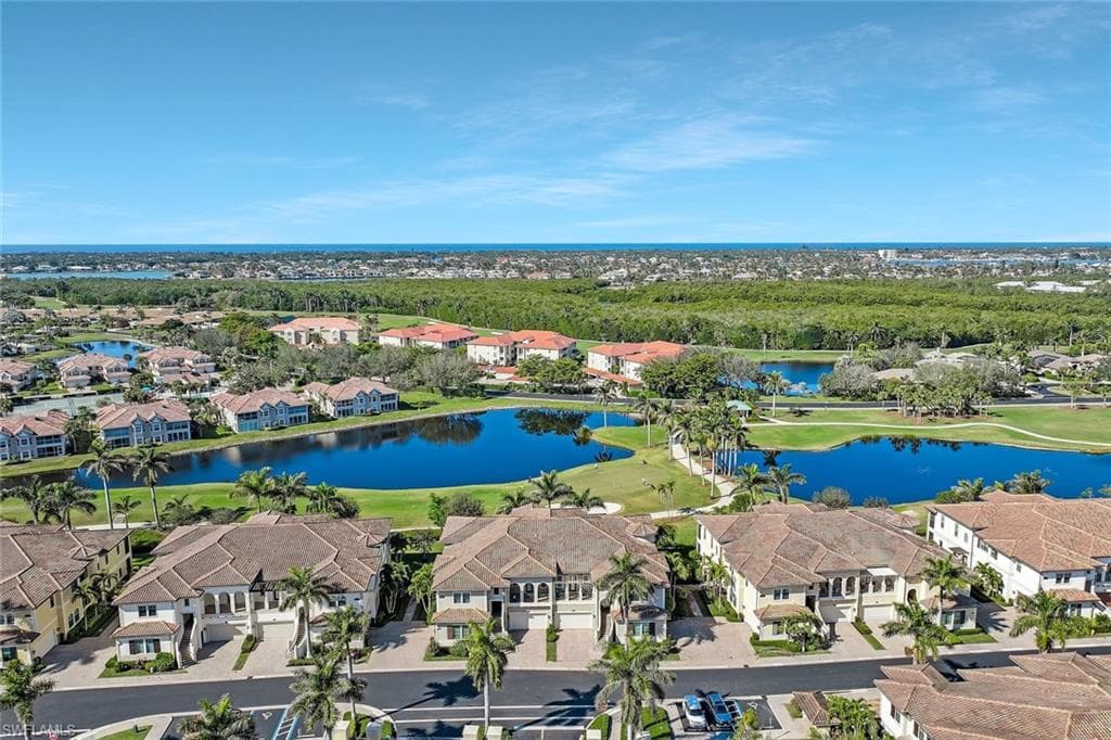 2505 Breakwater Way 3102, Naples, FL 34112-47