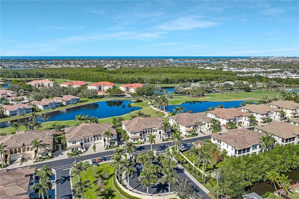 2505 Breakwater Way 3102, Naples, FL 34112-48