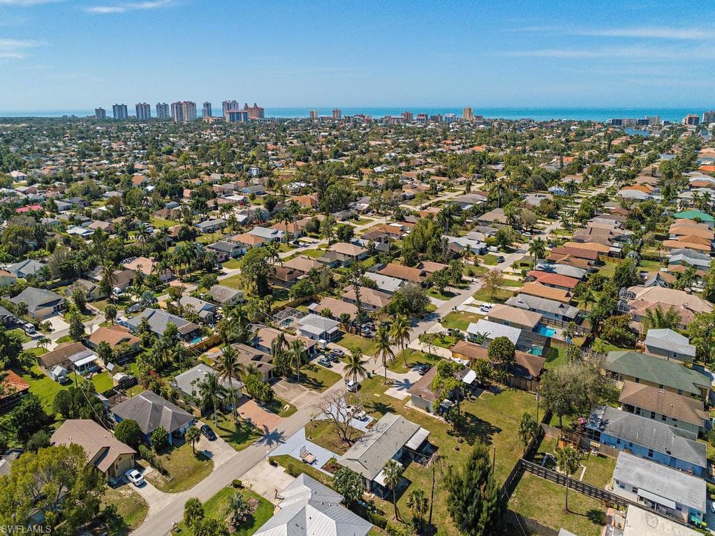 787 106th Ave N, Naples, FL 34108-32