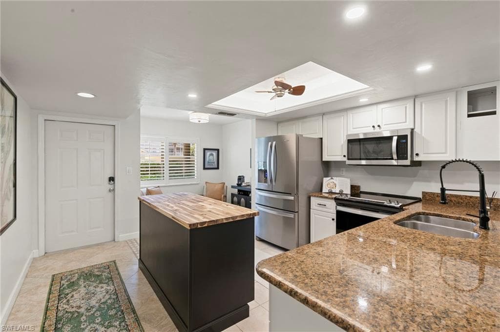 15171 Cedarwood Ln 3105, Naples, FL 34110-37