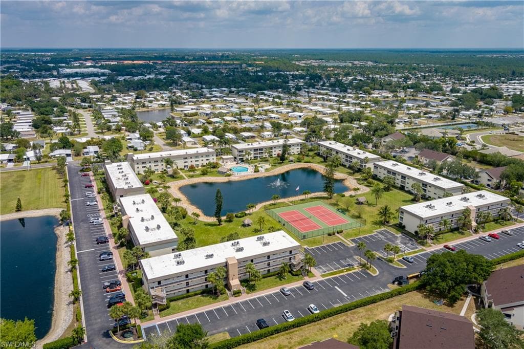 1014 Manatee Rd F102, Naples, FL 34114-35