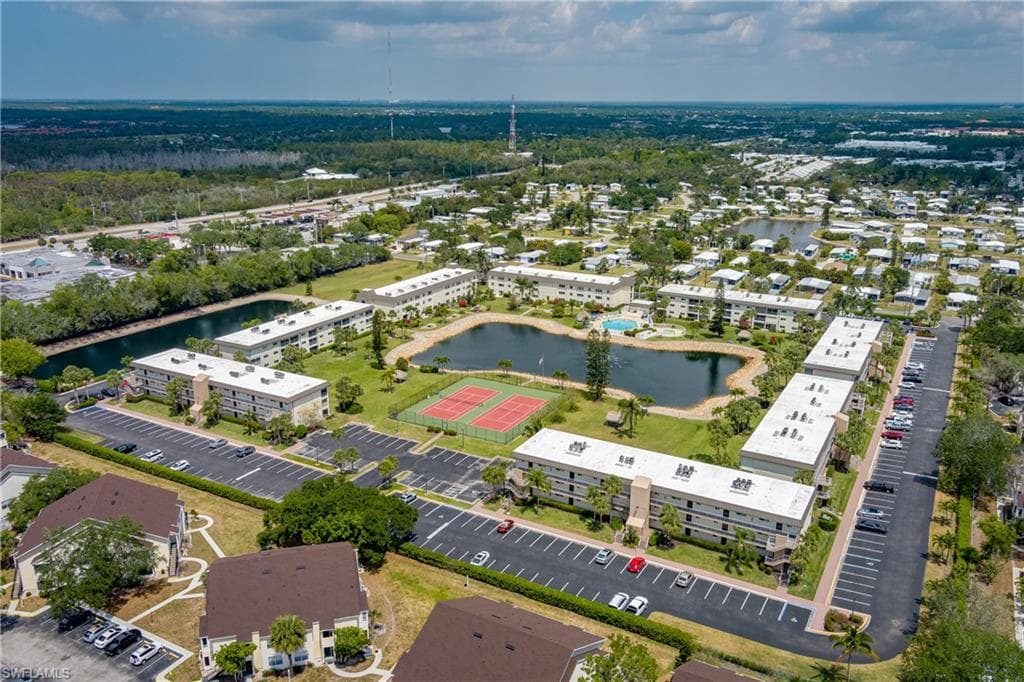 1014 Manatee Rd F102, Naples, FL 34114-36