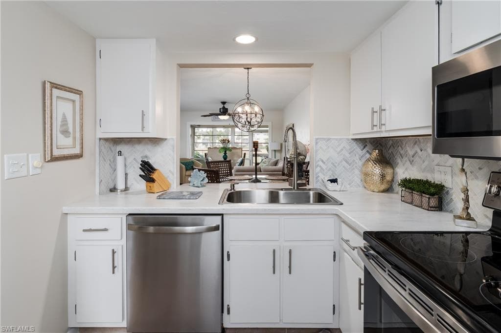 1014 Manatee Rd F102, Naples, FL 34114-5
