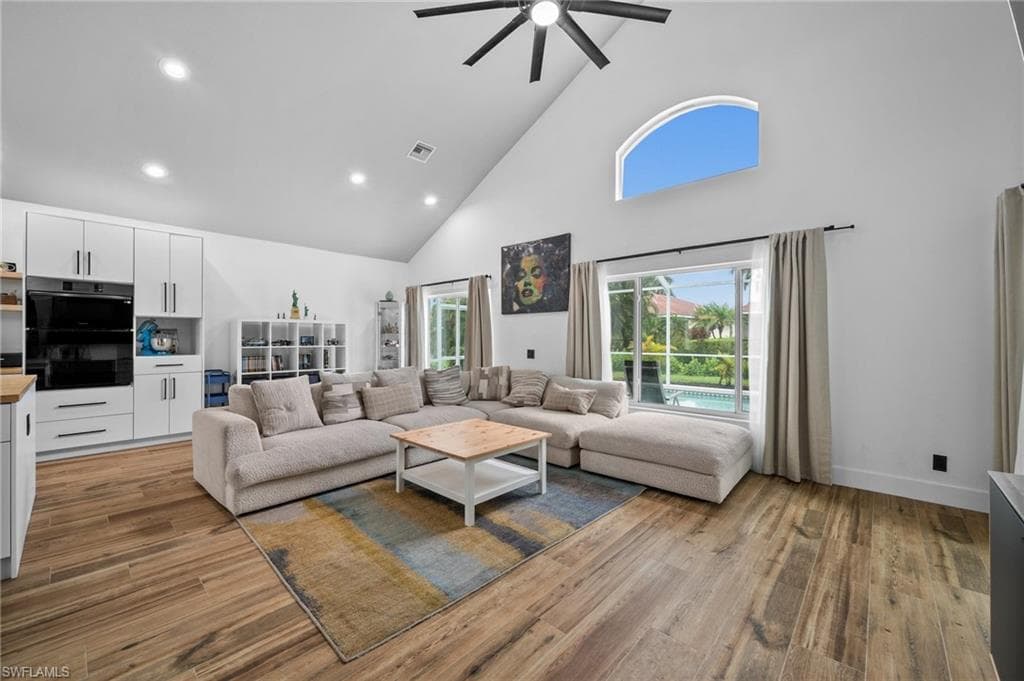 2513 Blackburn Cir, Cape Coral, FL 33991-13