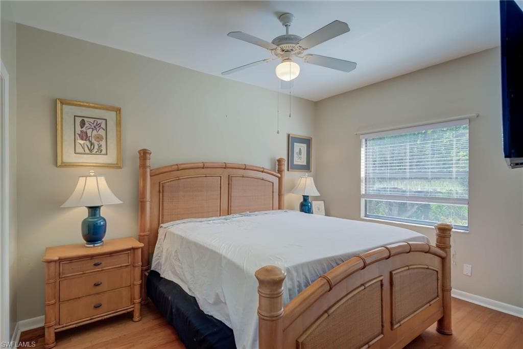 3323 Olympic Dr 723, Naples, FL 34105-14