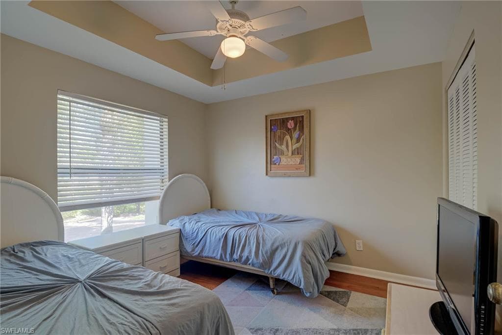 3323 Olympic Dr 723, Naples, FL 34105-20
