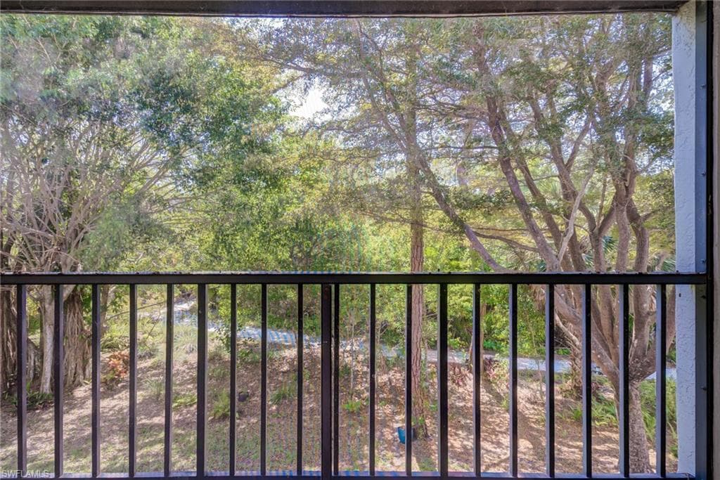 3323 Olympic Dr 723, Naples, FL 34105-24