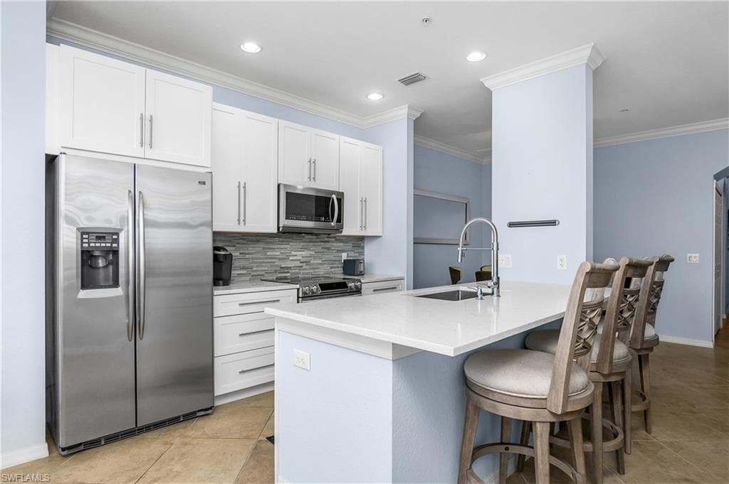 9719 Acqua Ct 241, Naples, FL 34113-1