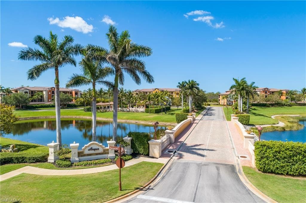 9719 Acqua Ct 241, Naples, FL 34113-30