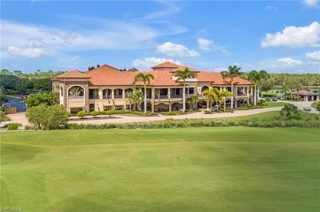 9719 Acqua Ct 241, Naples, FL 34113-37