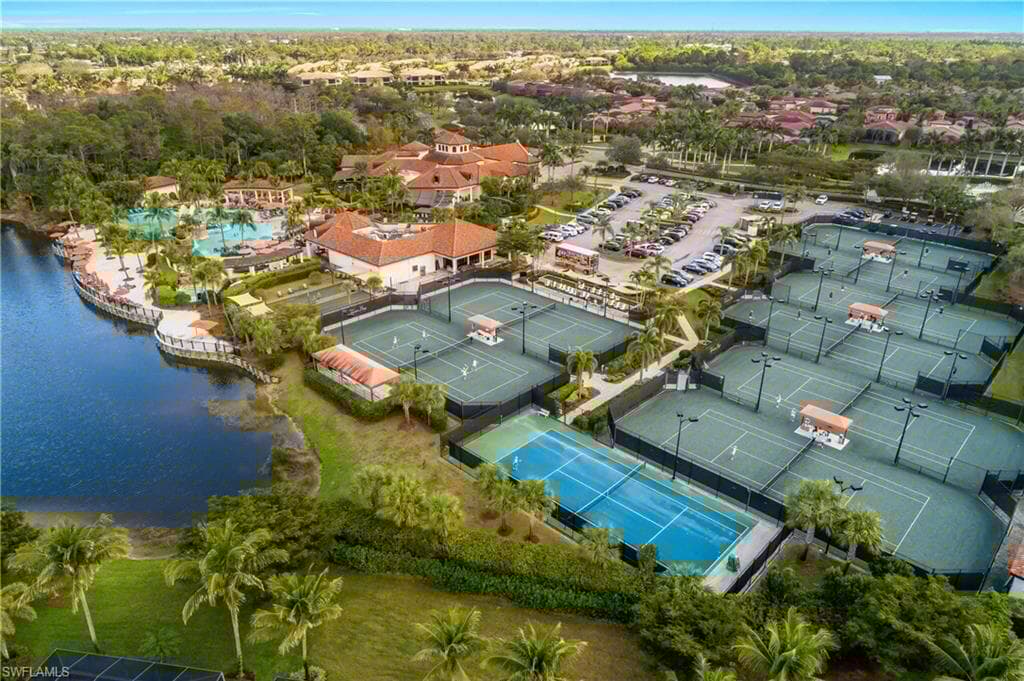 9719 Acqua Ct 241, Naples, FL 34113-43