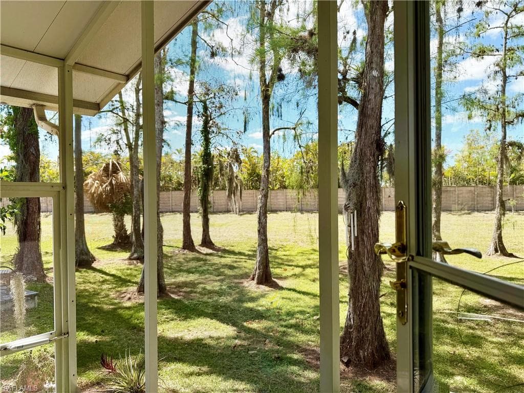 91 Vanda Sanctuary 91, Naples, FL 34114-20