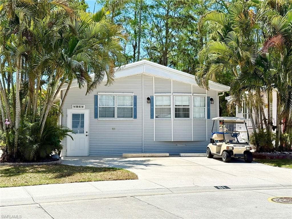 91 Vanda Sanctuary 91, Naples, FL 34114-2
