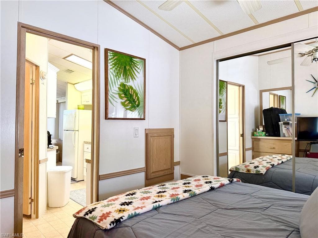 91 Vanda Sanctuary 91, Naples, FL 34114-32