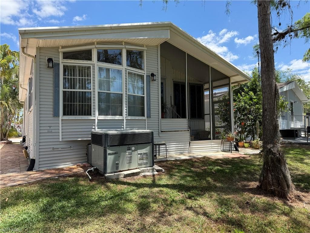 91 Vanda Sanctuary 91, Naples, FL 34114-6